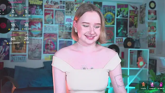 Snapshot of AdeleLoomis chatting on February 21, 2025, 8:51 am AdeleLoomis online show from February 21, 2025, 8:51 am