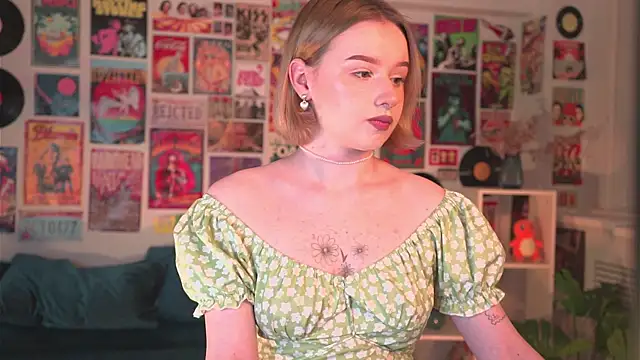 Snapshot of AdeleLoomis chatting on February 22, 2025, 2:17 am AdeleLoomis online show from February 22, 2025, 2:17 am