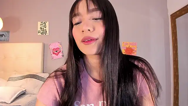 Maia W10 online show from July 4, 2026, 12:32 pm