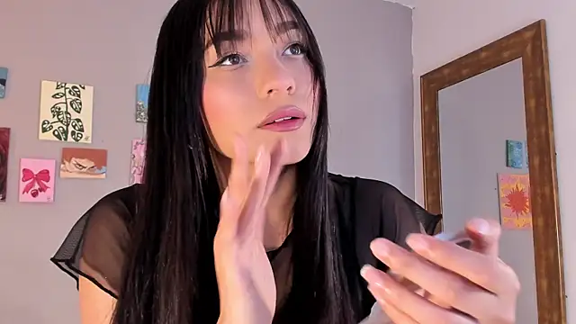 Maia W10 online show from July 12, 2026, 3:13 pm
