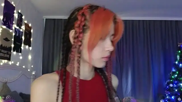 Snapshot of E_v_E_ chatting on January 16, 2025, 4:07 am E v E online show from January 16, 2025, 4:07 am