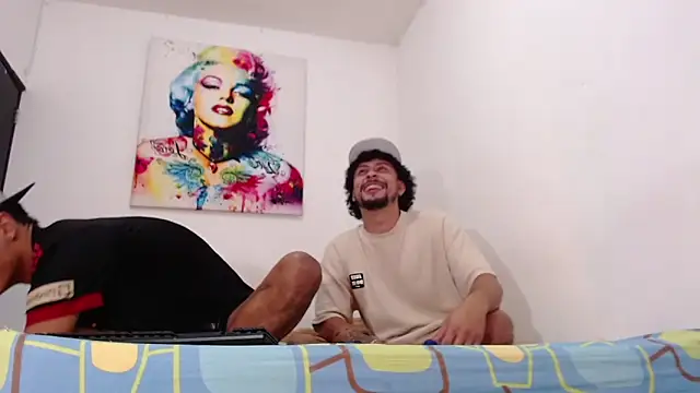 enjoy vibes online show from December 3, 2025, 10:47 am