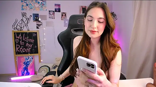 Snapshot of MelissaLovvv chatting on March 2, 2025, 6:59 am MelissaLovvv online show from March 2, 2025, 6:59 am
