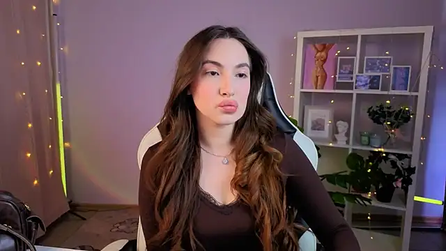 MelissaLovvv online show from March 25, 2026, 4:12 am