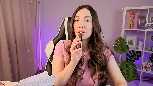 Snapshot of MelissaLovvv chatting on February 17, 2026, 5:49 am MelissaLovvv online show from February 17, 2026, 5:49 am