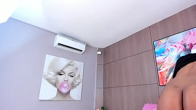 AriaFoster online show from March 22, 2025, 9:45 am