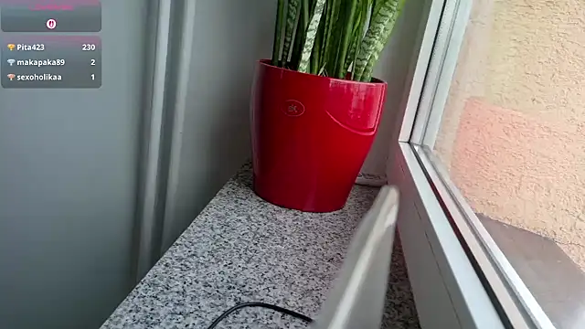 kotekxx000 online show from November 14, 2025, 1:48 pm