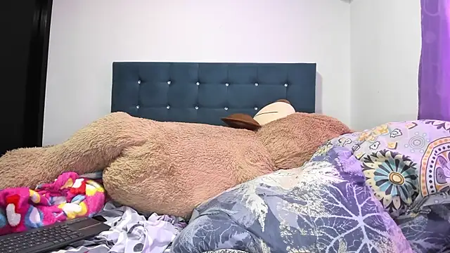 Snapshot of daamonxxx19 chatting on January 9, 2026, 4:03 pm daamonxxx19 online show from January 9, 2026, 4:03 pm