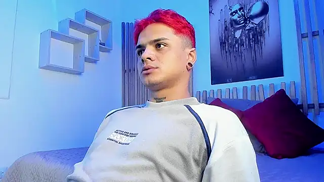 Snapshot of Myk3xx chatting on January 3, 2025, 12:07 pm Myk3xx online show from January 3, 2025, 12:07 pm