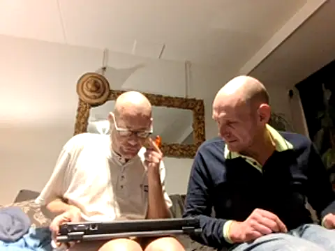 Snapshot of Maikel1981-NL chatting on March 20, 2025, 3:13 am Maikel1981-NL online show from March 20, 2025, 3:13 am