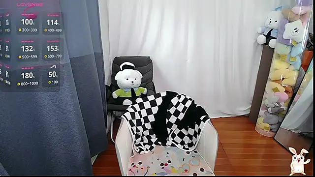 Snapshot of CN-Doudou chatting on September 10, 2025, 2:43 am CN-Doudou online show from September 10, 2025, 2:43 am