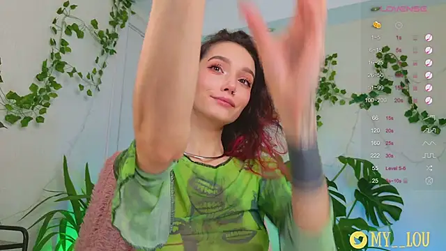 Snapshot of MyLou_ chatting on January 20, 2025, 3:28 pm MyLou online show from January 20, 2025, 3:28 pm