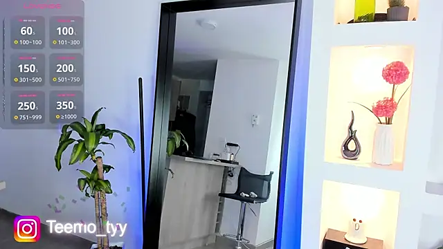 Snapshot of teemotwink chatting on November 29, 2025, 10:10 pm teemotwink online show from November 29, 2025, 10:10 pm