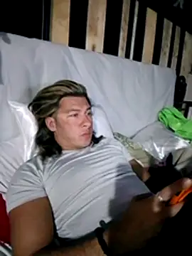 Lovely milk online show from November 23, 2025, 9:58 pm