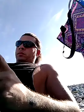 Lovely milk online show from November 30, 2025, 8:59 am