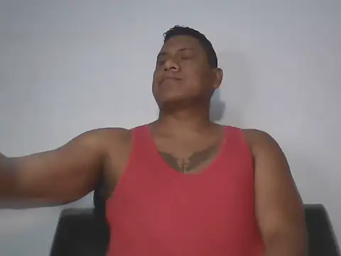 latinblack01 online show from October 28, 2025, 2:05 pm