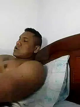 latinblack01 online show from December 15, 2024, 4:51 am