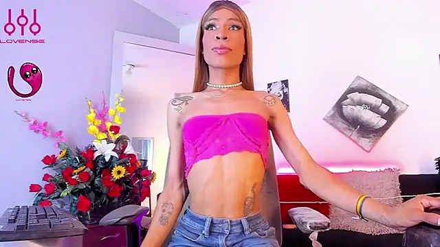 Snapshot of La_Perversa69 chatting on February 8, 2026, 7:33 pm La Perversa69 online show from February 8, 2026, 7:33 pm