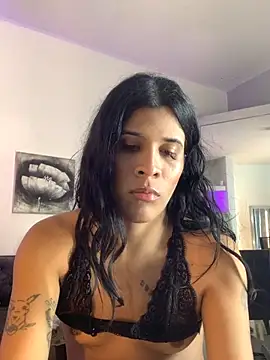 Snapshot of La_Perversa69 chatting on September 19, 2025, 8:18 am La Perversa69 online show from September 19, 2025, 8:18 am