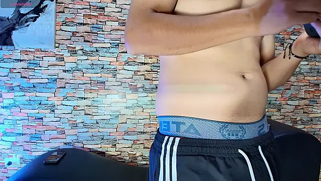 aaron antonella mds online show from April 14, 2026, 1:38 pm