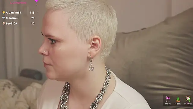 Snapshot of LikaBerry1 chatting on March 26, 2026, 11:13 pm LikaBerry1 online show from March 26, 2026, 11:13 pm