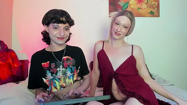 Snapshot of Bloody_lamb chatting on March 21, 2026, 8:46 pm Bloody lamb online show from March 21, 2026, 8:46 pm