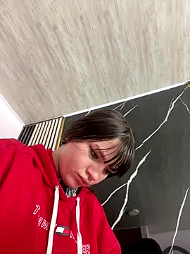 angel natural online show from December 15, 2025, 3:51 pm