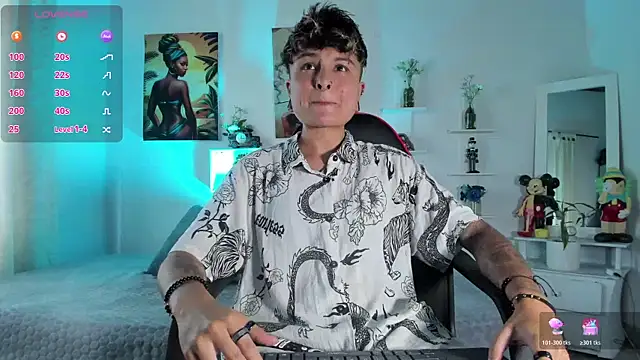 Snapshot of ZuryRamirez_ chatting on November 25, 2025, 8:09 pm ZuryRamirez online show from November 25, 2025, 8:09 pm