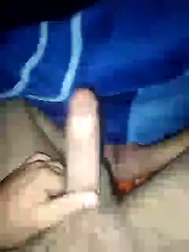 Snapshot of ch___ro69 chatting on February 8, 2025, 3:19 am ch ro69 online show from February 8, 2025, 3:19 am