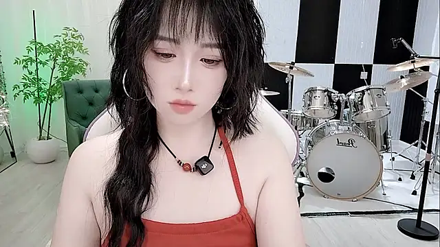 Vaness-a online show from September 24, 2025, 4:13 pm