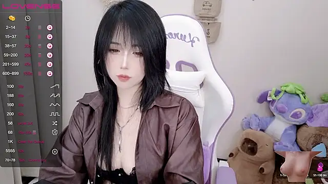 Vaness-a online show from March 6, 2025, 4:07 pm