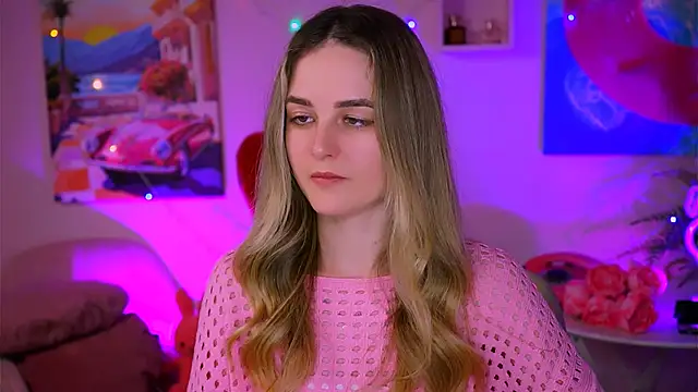 DeboraLarson online show from February 23, 2025, 8:28 am