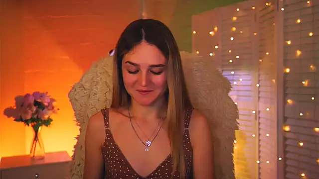 Snapshot of DeboraLarson chatting on February 4, 2026, 3:56 am DeboraLarson online show from February 4, 2026, 3:56 am