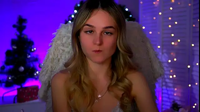 Snapshot of DeboraLarson chatting on January 16, 2026, 3:43 am DeboraLarson online show from January 16, 2026, 3:43 am