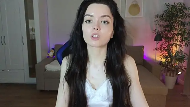 likeamoss online show from May 12, 2026, 3:51 pm