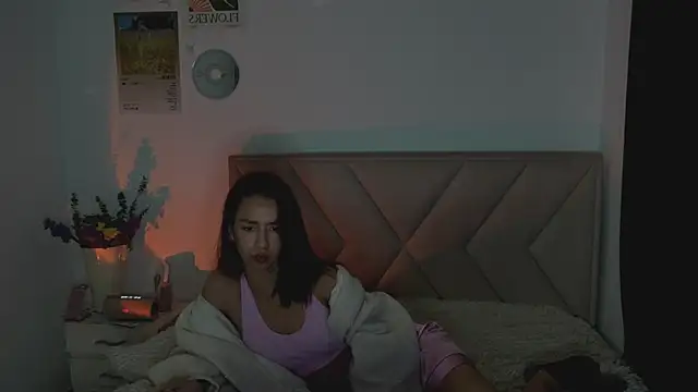 Snapshot of Bonnieshyy chatting on May 29, 2026, 6:19 am Bonnieshyy online show from May 29, 2026, 6:19 am
