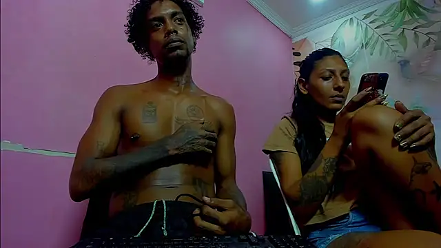 Snapshot of bigblackhotx1 chatting on March 11, 2026, 10:15 pm bigblackhotx1 online show from March 11, 2026, 10:15 pm