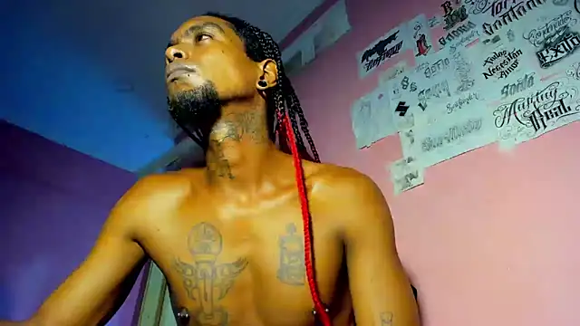 Snapshot of bigblackhotx1 chatting on April 15, 2026, 10:54 pm bigblackhotx1 online show from April 15, 2026, 10:54 pm