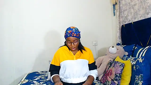 Snapshot of veronica1xxx chatting on April 28, 2026, 6:34 pm veronica1xxx online show from April 28, 2026, 6:34 pm