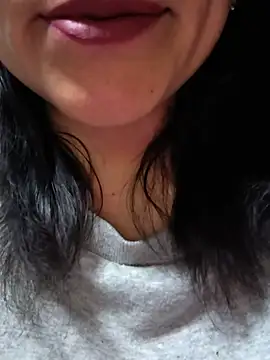 Kasandra02 online show from July 14, 2026, 4:17 am