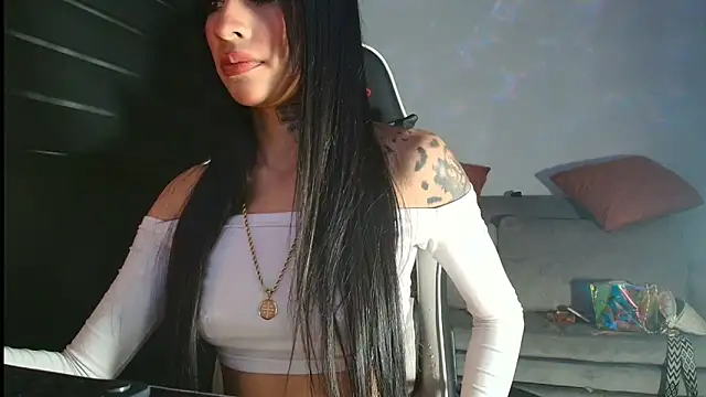 baby alee online show from November 14, 2025, 3:32 am