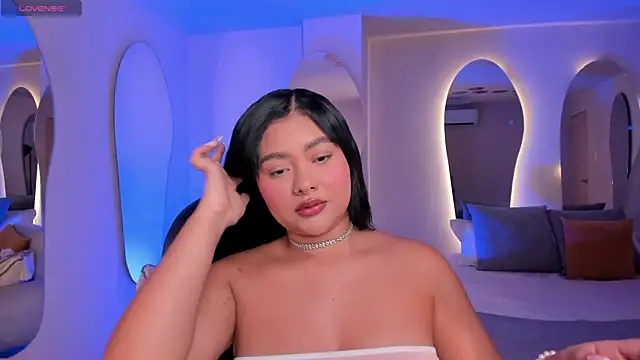 Snapshot of GabriellaLee chatting on November 28, 2025, 3:17 am GabriellaLee online show from November 28, 2025, 3:17 am