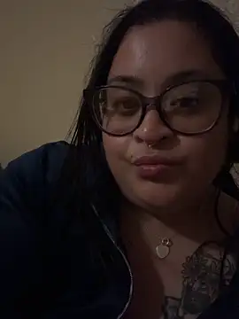 tillymarie34 online show from October 9, 2025, 3:51 am