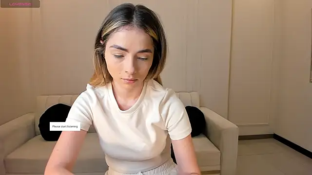 StacyWoods online show from July 12, 2026, 11:11 am