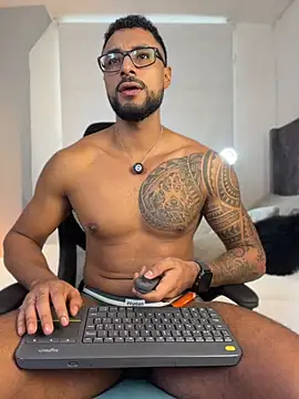 LiamGarcia1 online show from June 16, 2026, 3:01 pm