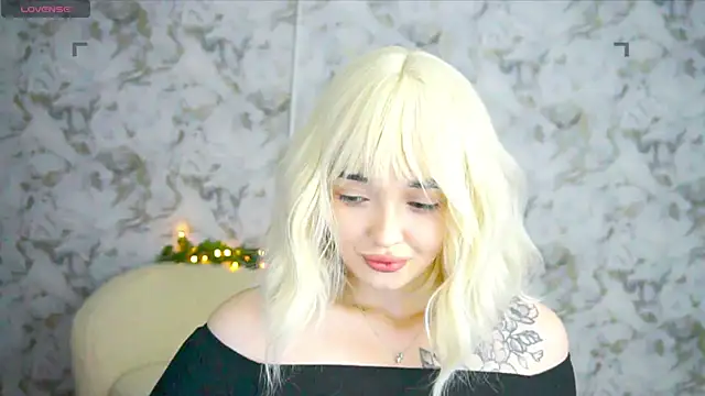 Ashley S online show from May 25, 2026, 10:19 pm