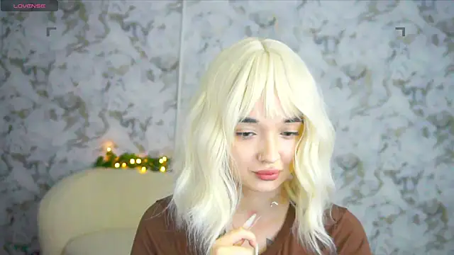 Ashley S online show from May 18, 2026, 10:25 pm