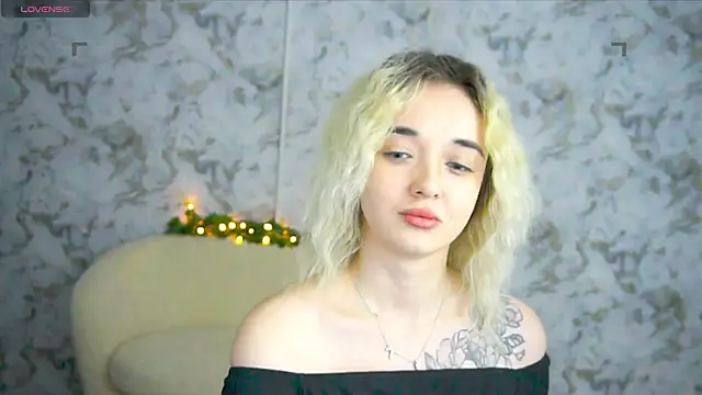 Ashley S online show from May 10, 2026, 10:33 pm