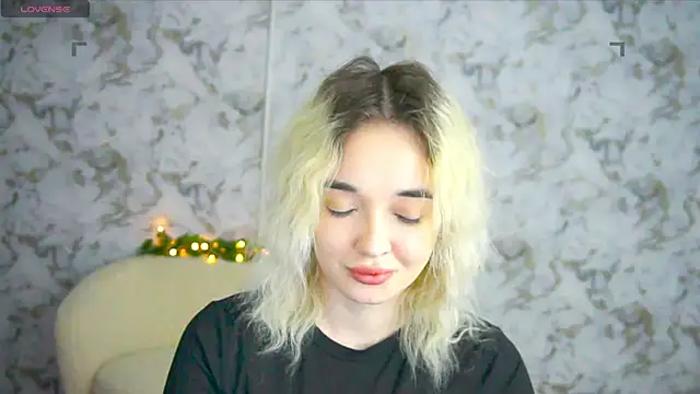 Ashley S online show from May 15, 2026, 10:19 pm