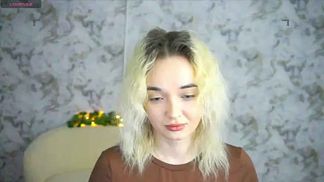 Ashley S online show from April 27, 2026, 10:19 pm